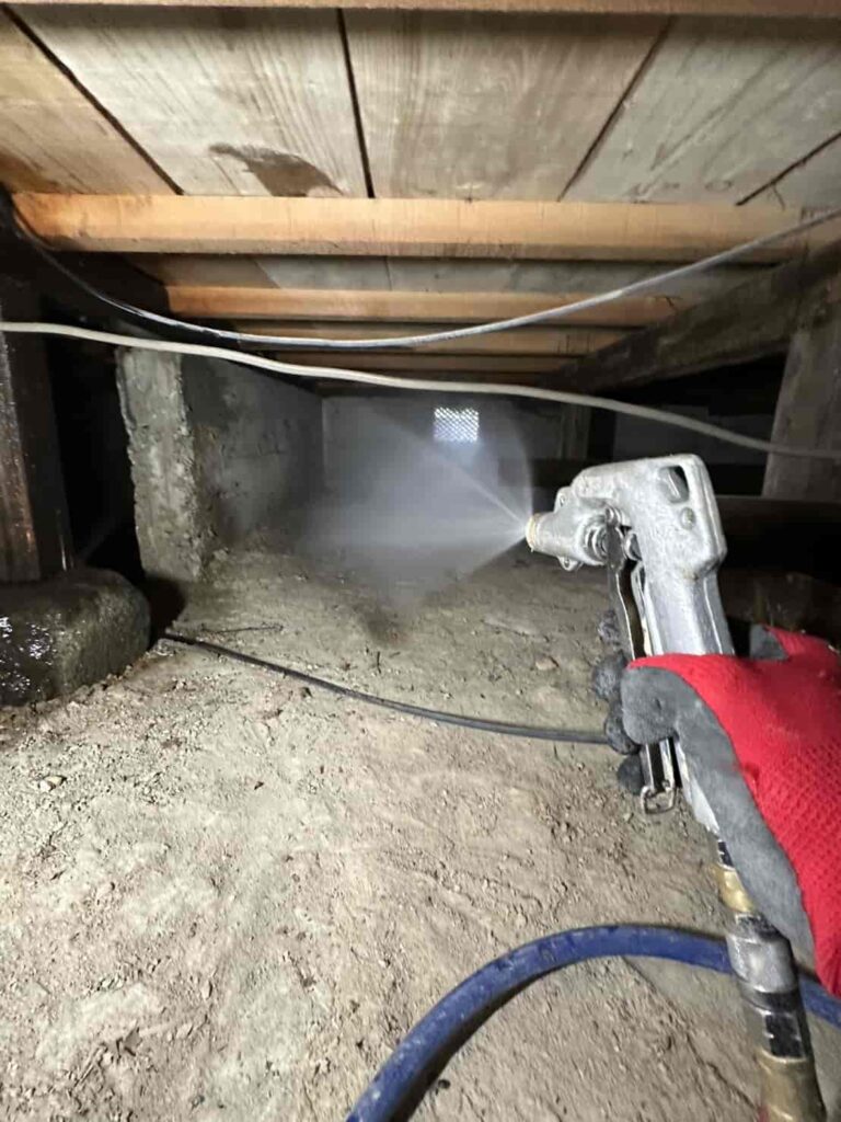 シロアリ駆除消毒｜兵庫県宍粟市