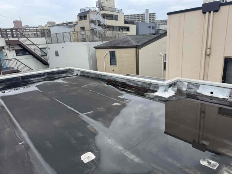 屋上からの雨漏りを修理 東京都北区で防水工事