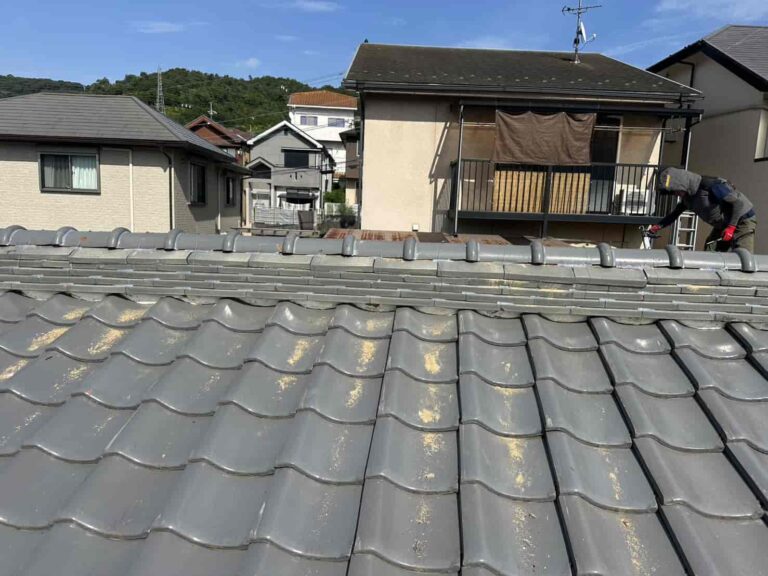 屋根瓦のズレを修理 滋賀県大津市