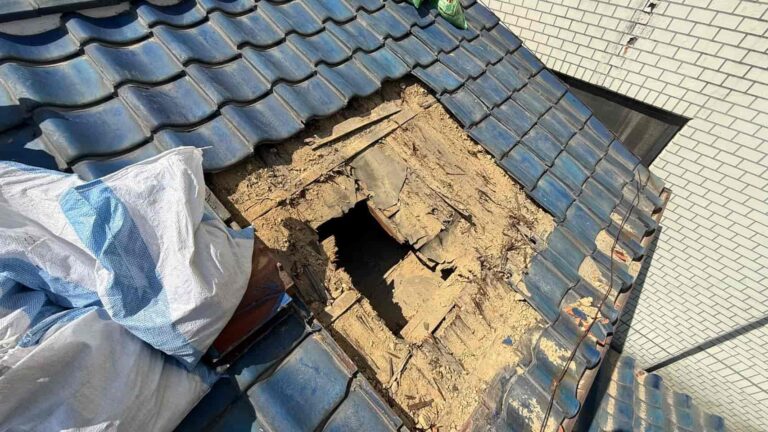 瓦の破損と雨漏りを修理 名古屋市港区